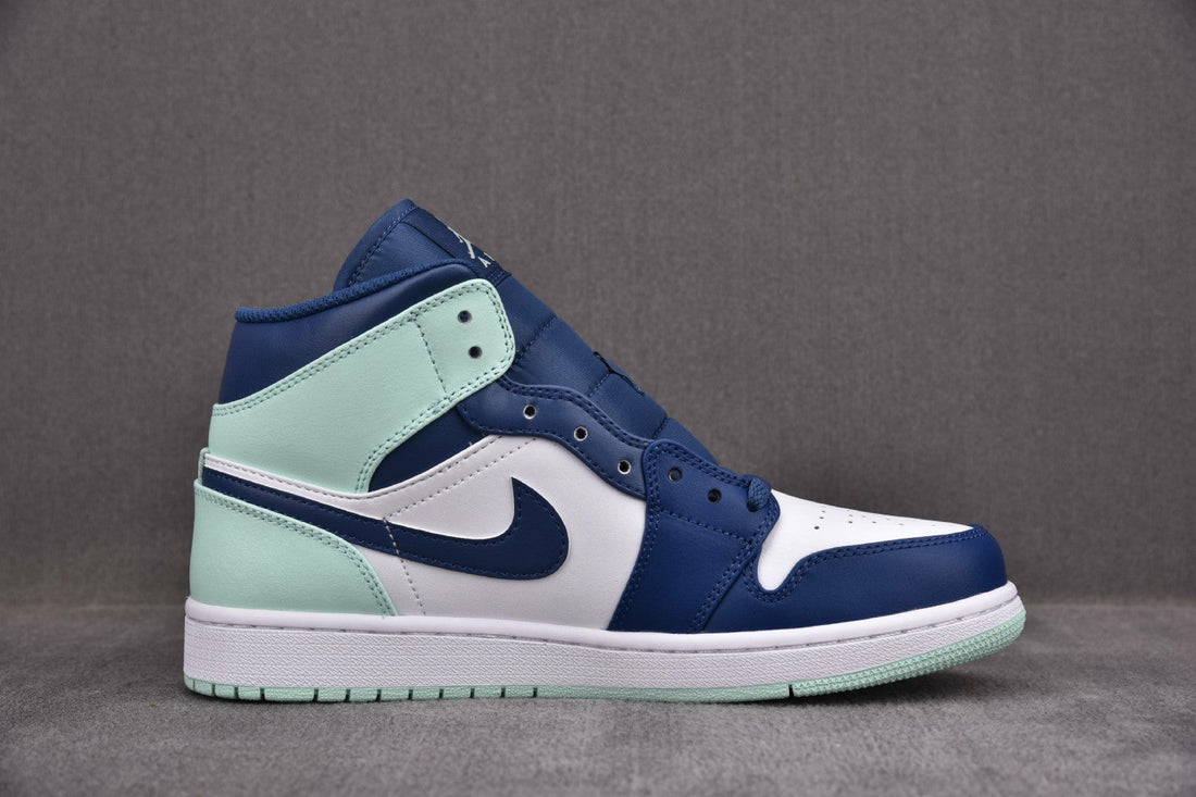 AIR JORDAN 1 RETRO Mystic Navy Menthe Mousse / Bleu Menthe 