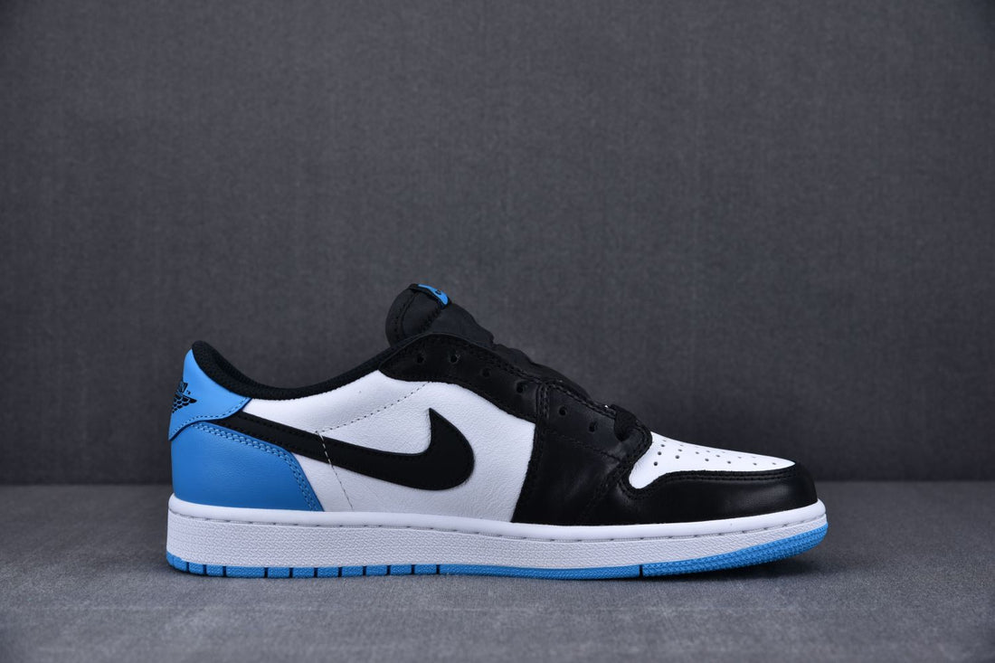 AIR JORDAN 1 LOW « Noir Bleu Poudre Foncé » 