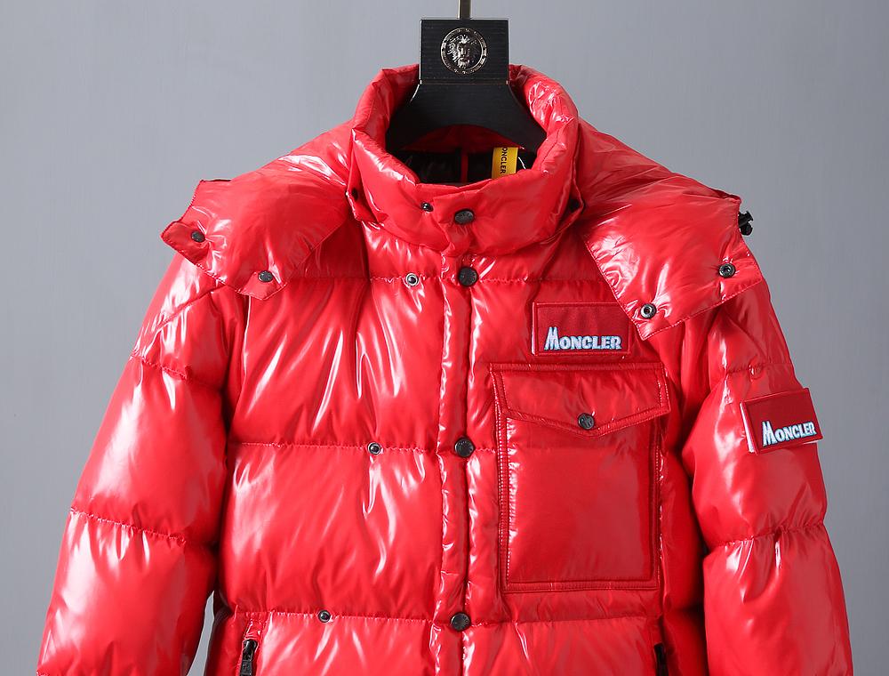 MONCLER - VESTE 