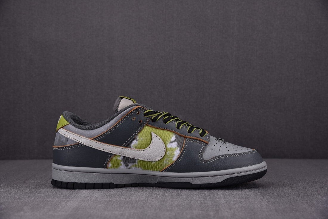 NIKE DUNK SB LOW « Amis et famille » 