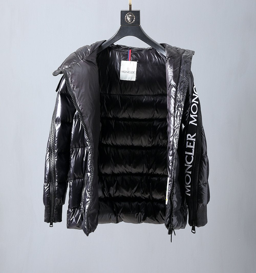 MONCLER - VESTE 