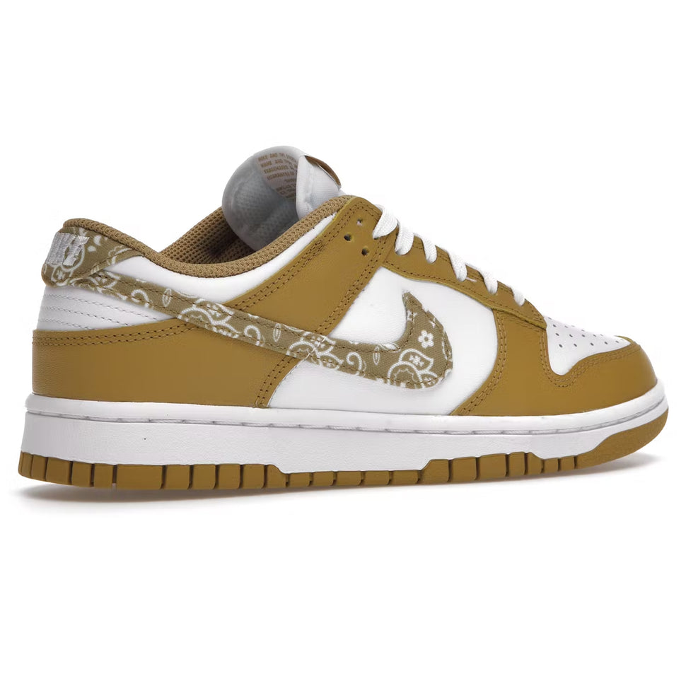 PAQUETE NIKE DUNK LOW ESSENTIAL PAISLEY CEBADA (MUJER) 