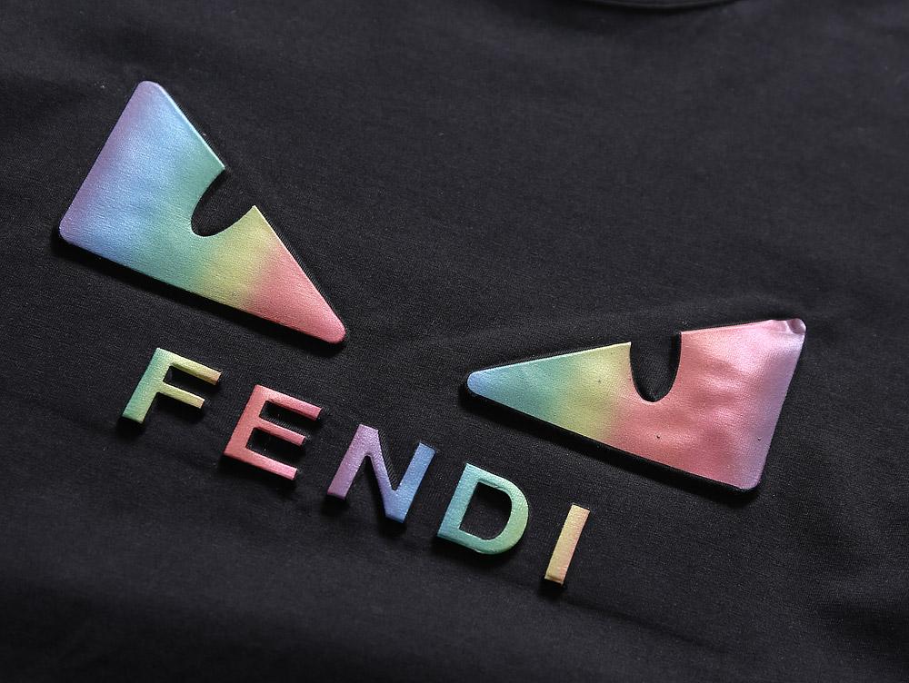 CAMISETA FENDI 