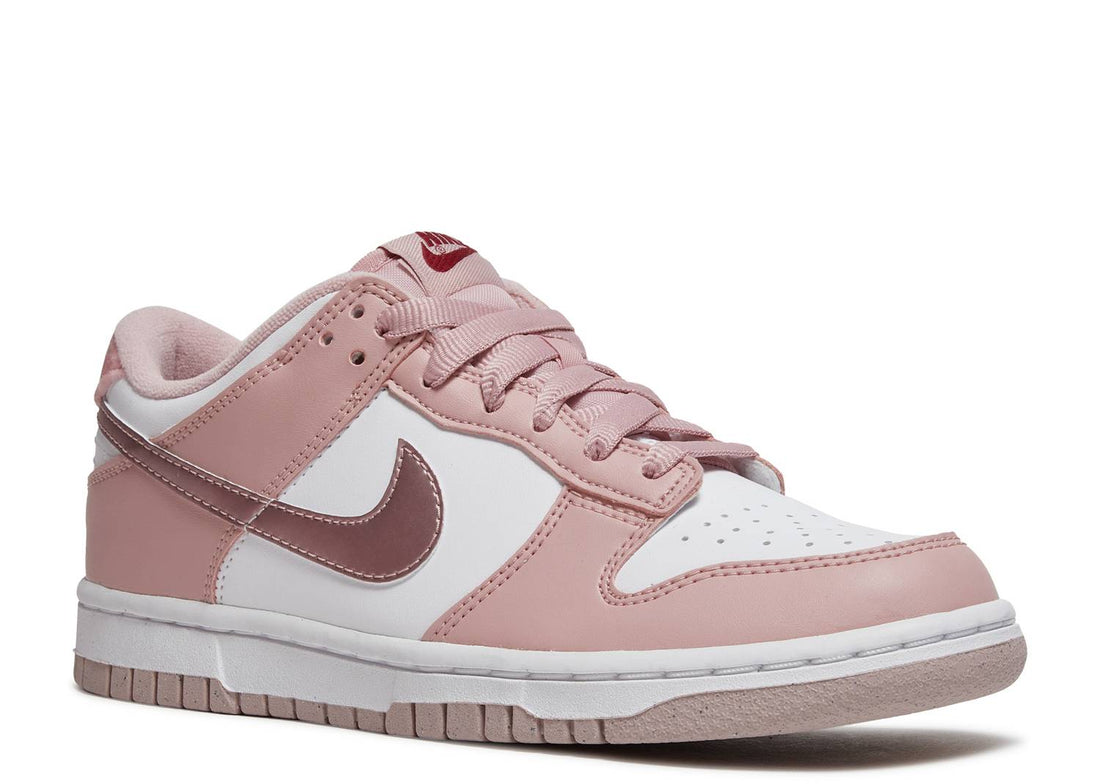 DUNK LOW GS « VELOURS ROSE » 