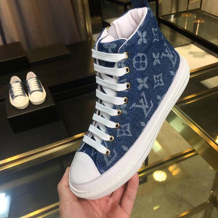 LOUIS VUITTON - ZAPATILLA