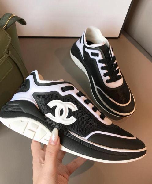 Chanel - Zapatilla