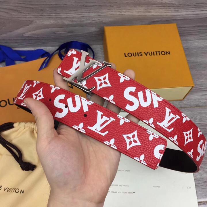 CINTURÓN DE PIEL LOUIS VUITTON X SUPREME 