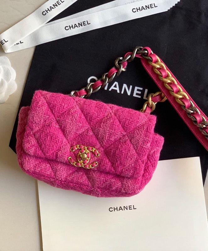 CHANEL - BOLSO BANDOULIERE 