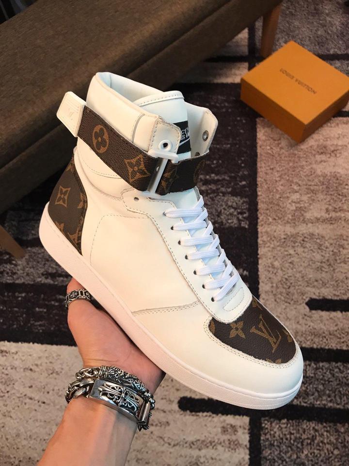 LOUIS VUITTON - ZAPATILLA