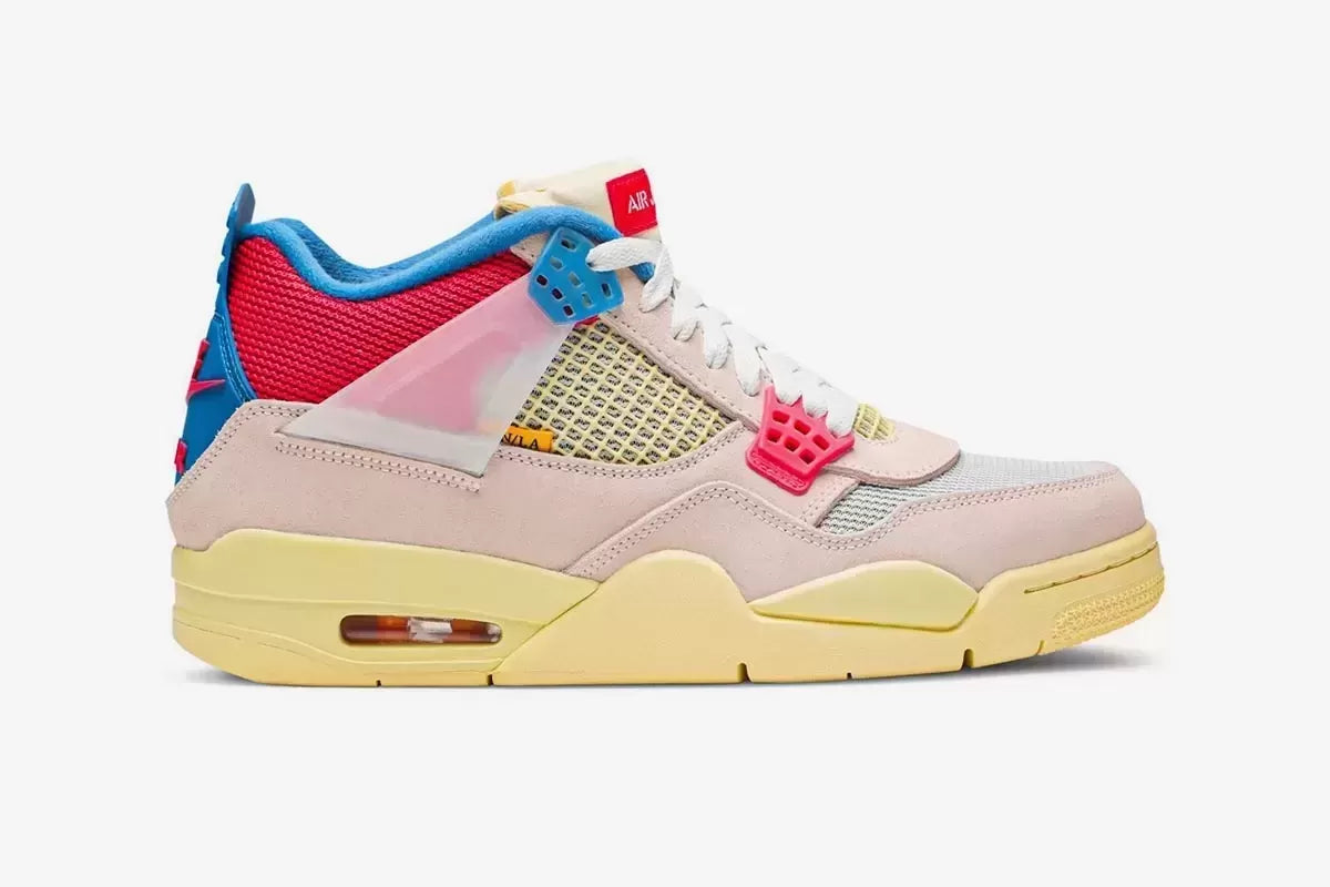 AIR JORDAN 4 RETRO “GUAYABO HIELO” 